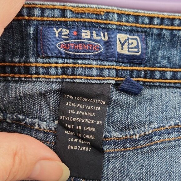 Y2 Blu denim mini skirt - Picture 4 of 5